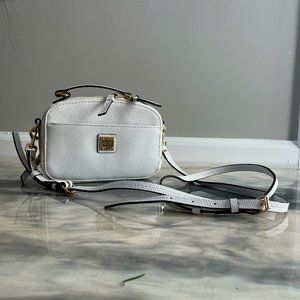Dooney & Bourke Belvedere Ambler white